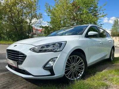 Occasion Ford Focus Titanium 120 ch (88 kW) 2018 Blanc Berline