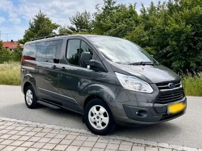 Gebraucht Ford Tourneo Custom Business Edition 155 PS (114 kW) 2016 Andere farben Van