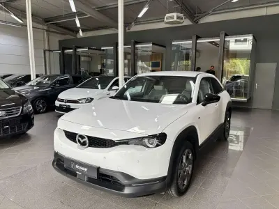 Używany Mazda MX30 Ad'Vantage 106 kW (145 KM) 2023 Biały SUV