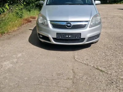 Gebraucht Opel Zafira 140 PS (102 kW) 2006 Silber Van / Kleinbus