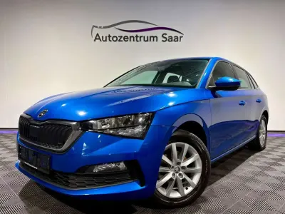 Gebraucht Skoda Scala Ambition 150 PS (110 kW) 2020 Blau Kleinwagen
