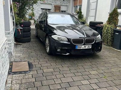 Schwarz Gebraucht 2010 BMW 530 M Sport Limousine | 12.000 € (Fairer Preis)