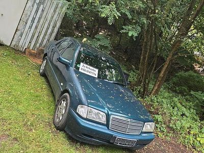 Mercedes C180