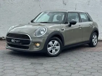 Gebraucht Mini One D 95 PS (69 kW) 2018 Grau Kleinwagen