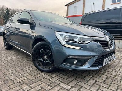 Gebraucht Renault Mégane GrandTour LIMITED 116 PS (85 kW) 2018 Grau Kombi