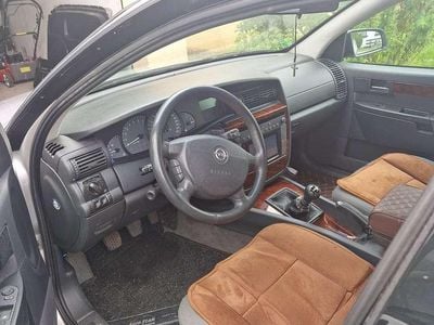 Opel Omega