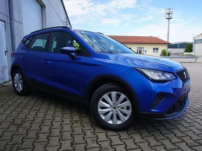 Saphire blau Gebraucht 2024 Seat Arona Style SUV | 22.950 € (Etwas zu teuer)