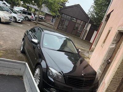 Mercedes C280
