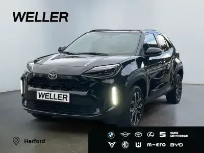 Gebraucht Toyota Yaris Hybrid Plus 130 PS (95 kW) 2025 Mystic schwarz mica