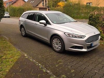 Gebraucht Ford Mondeo 150 PS (110 kW) 2016 Silber Kombi