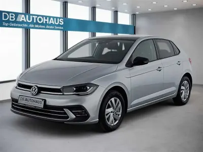Gebraucht VW Polo Style 95 PS (69 kW) 2024 Silber Kleinwagen