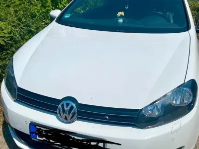 Gebraucht VW Golf Cabriolet 105 PS (77 kW) 2011 Weiß Cabrio