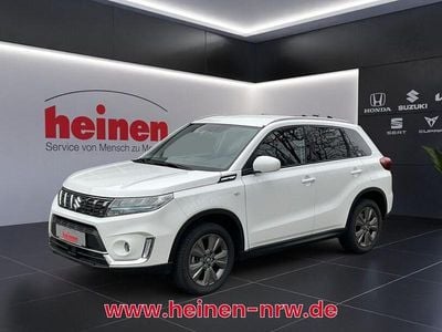 Gebraucht Suzuki Vitara Comfort 140 PS (102 kW) 2021 Superior white SUV