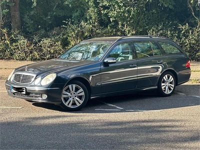 Mercedes E320