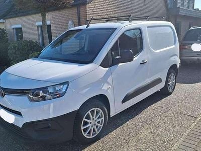 Gebraucht Toyota Proace City City 102 PS (75 kW) 2020 Weiß Van / Kleinbus