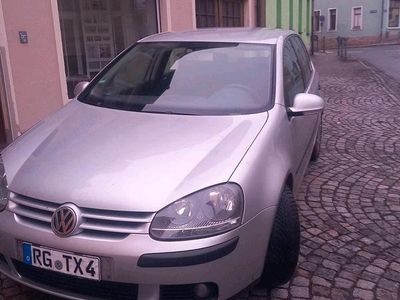 Gebraucht VW Golf V 75 PS (55 kW) 2004 Kleinwagen