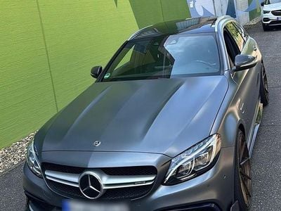 Schwarz Gebraucht 2018 Mercedes C63 AMG AMG Kombi | 42.000 € (Fairer Preis)
