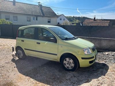 Usata Fiat Punto 59 CV (43 kW) 2003 Verde Utilitaria