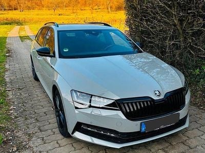 Gebraucht Skoda Superb SportLine 200 PS (147 kW) 2023 Grau Kombi