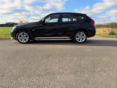 Schwarz Gebraucht 2012 BMW X1 SUV | 5.250 € (Fairer Preis)