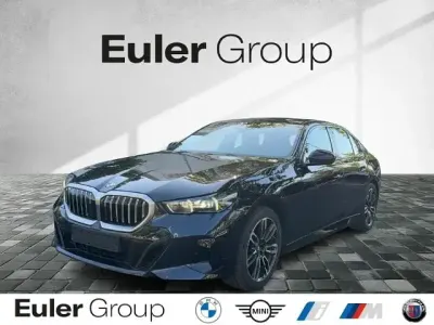 Gebraucht BMW 520 Performance 197 PS (144 kW) 2025 Schwarz Limousine