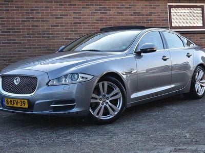Gebraucht Jaguar XJ Premium Luxury 275 PS (202 kW) 2012 Grau Limousine