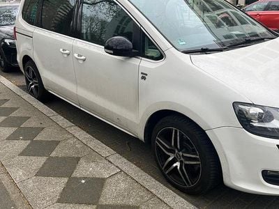 Usata VW Sharan 140 CV (102 kW) 2012 Bianco Monovolume