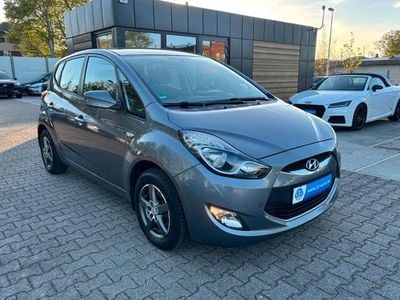 Begagnad Hyundai ix20 Classic 90 HK (66 kW) 2012 Grå Halvkombi