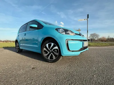 Gebraucht VW e-up! 61 kW (83 PS) 2021 Blau Kleinwagen
