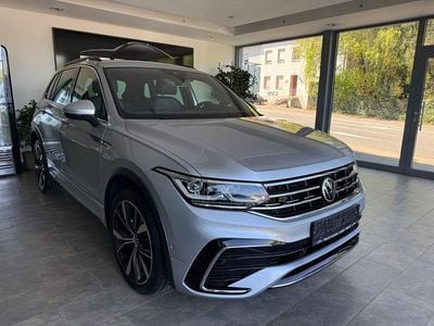 Usata VW Tiguan R-line 200 CV (147 kW) 2021 Argento SUV