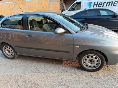 Gebraucht Seat Ibiza 69 PS (50 kW) 2007 Silber Kleinwagen