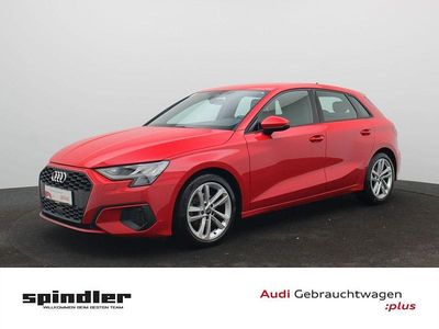 Gebraucht Audi A3 Ambiente 150 PS (110 kW) 2023 Tangorot metallic Limousine