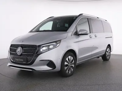 Gebraucht Mercedes V300 Avantgarde 237 PS (174 kW) 2024 Silber Van / Kleinbus