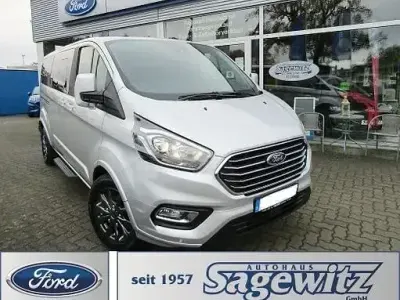 Second-hand Ford Tourneo Custom Titanium 150 CP (110 kW) 2023 Argintiu Van