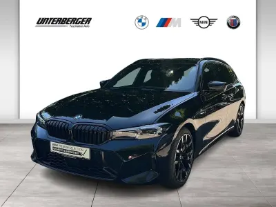 Gebraucht BMW 330 M Sport 245 PS (180 kW) 2025 Schwarz Kombi
