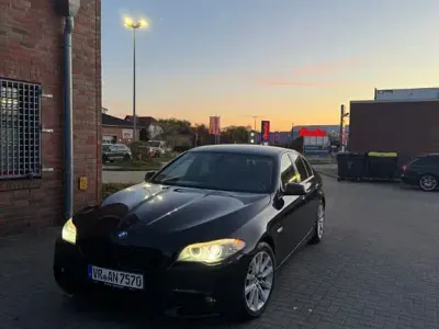 Gebraucht BMW 523 204 PS (150 kW) 2010 Schwarz Limousine