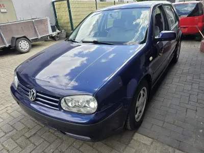 Gebraucht VW Golf III 100 PS (73 kW) 1999 Blau Limousine