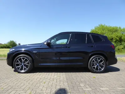 Gebraucht BMW X3 M Sport 292 PS (214 kW) 2022 Carbonschwarz metallic SUV