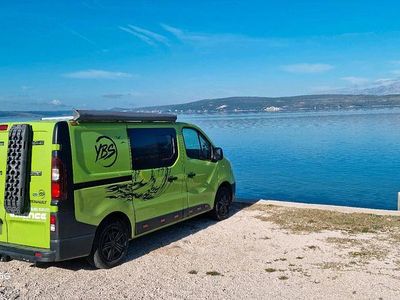 Usata Renault Trafic 90 CV (66 kW) 2017 Verde Monovolume