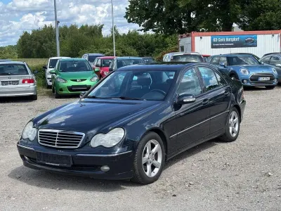 Gebraucht Mercedes C320 Avantgarde 218 PS (160 kW) 2002 Schwarz Limousine