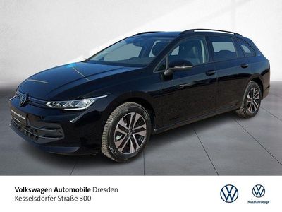 Neu VW Golf VIII 116 PS (85 kW) 2026 Grenadillschwarz metallic Kombi