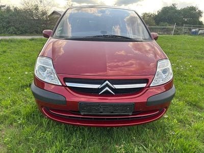 Citroën C8