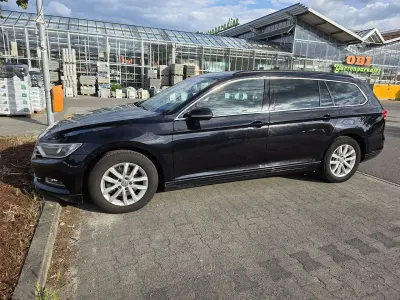 Gebraucht VW Passat Comfortline 150 PS (110 kW) 2015 Schwarz Kombi