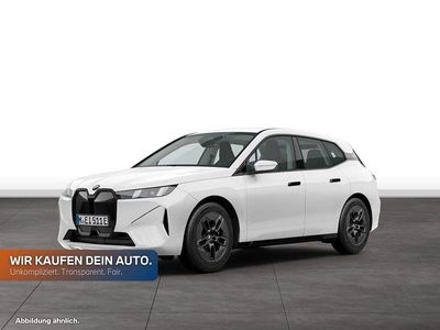 Gebraucht BMW iX 300 kW (408 PS) 2025 Alpinweiss SUV