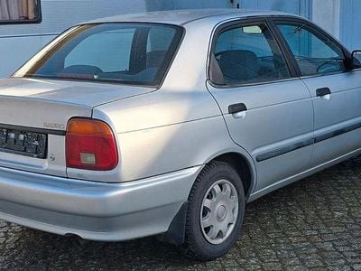 Gebraucht Suzuki Baleno 99 PS (72 kW) 1994 Silber Limousine