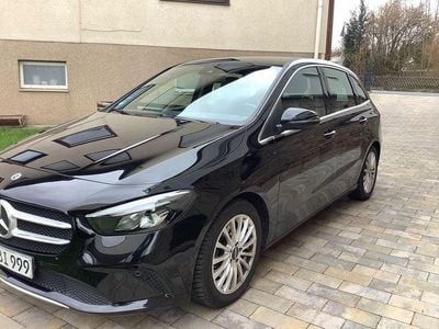 Gebraucht Mercedes B220 190 PS (139 kW) 2020 Schwarz Van / Kleinbus
