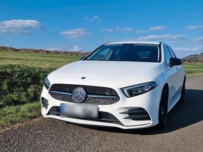 Gebraucht Mercedes A200 AMG line 163 PS (119 kW) 2018 Weiß Kleinwagen