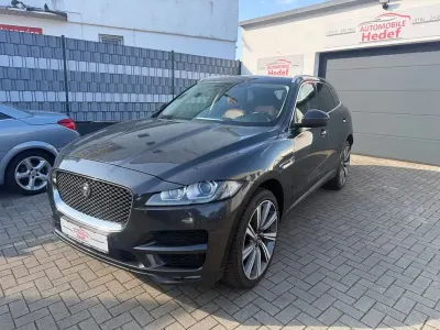 Gebraucht Jaguar F-Pace Portfolio 241 PS (177 kW) 2018 Grau SUV