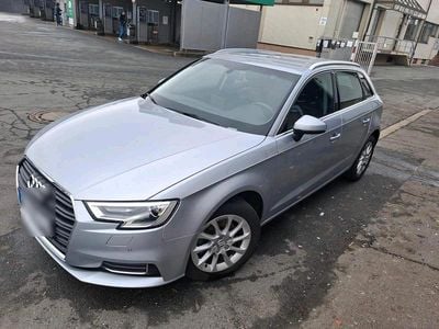 Gebraucht Audi A3 116 PS (85 kW) 2018 Silber Limousine