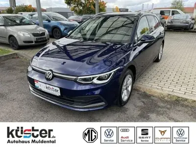 Gebraucht VW Golf VIII Style 150 PS (110 kW) 2022 Blau Kombi